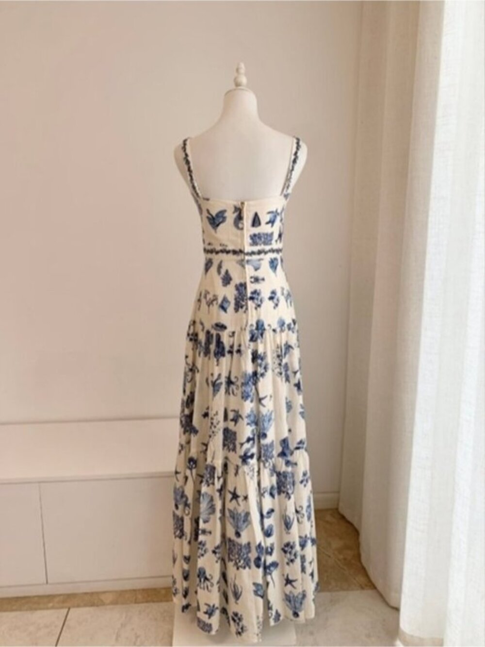 Agua by Agua Bendita Lima printed linen Dress - Picture 5 of 11